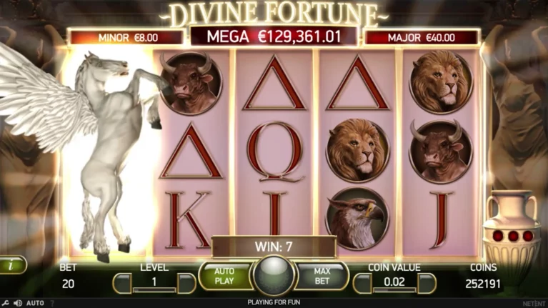 Screenshot of Divine Fortune slot game